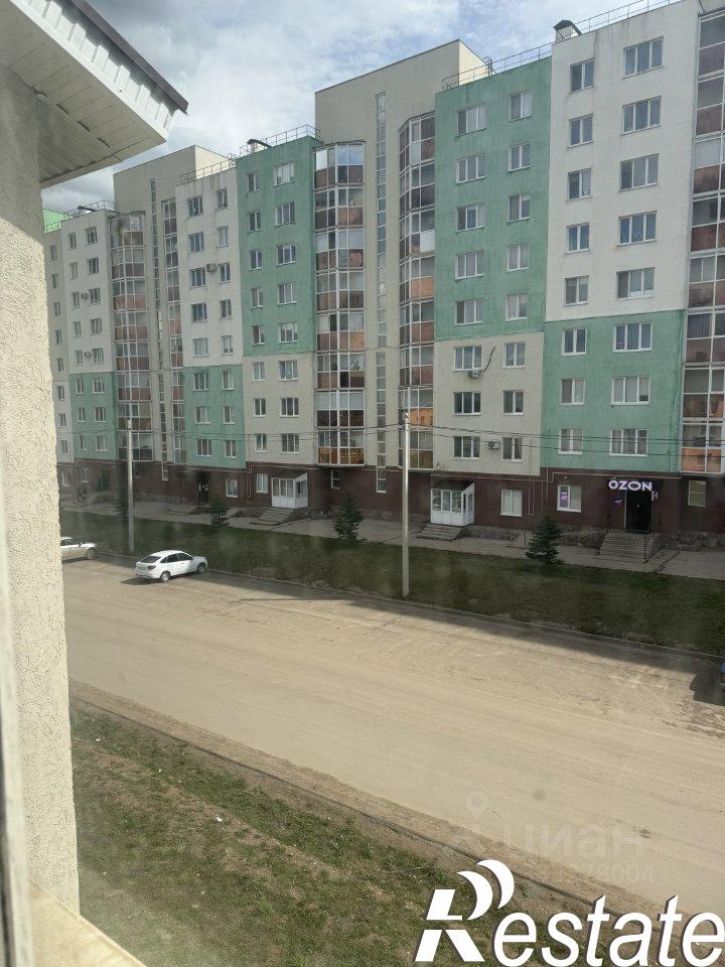 1-комн квартира проспект Победы, 4,  д. 4