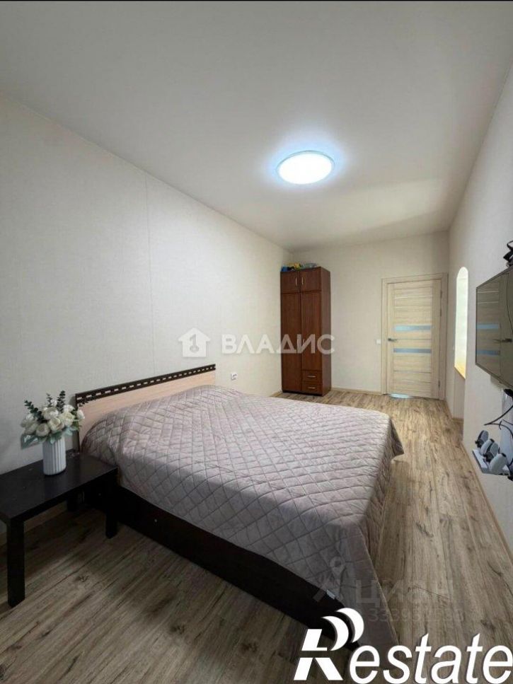 3-комн квартира улица Островского, 52,  д. 52