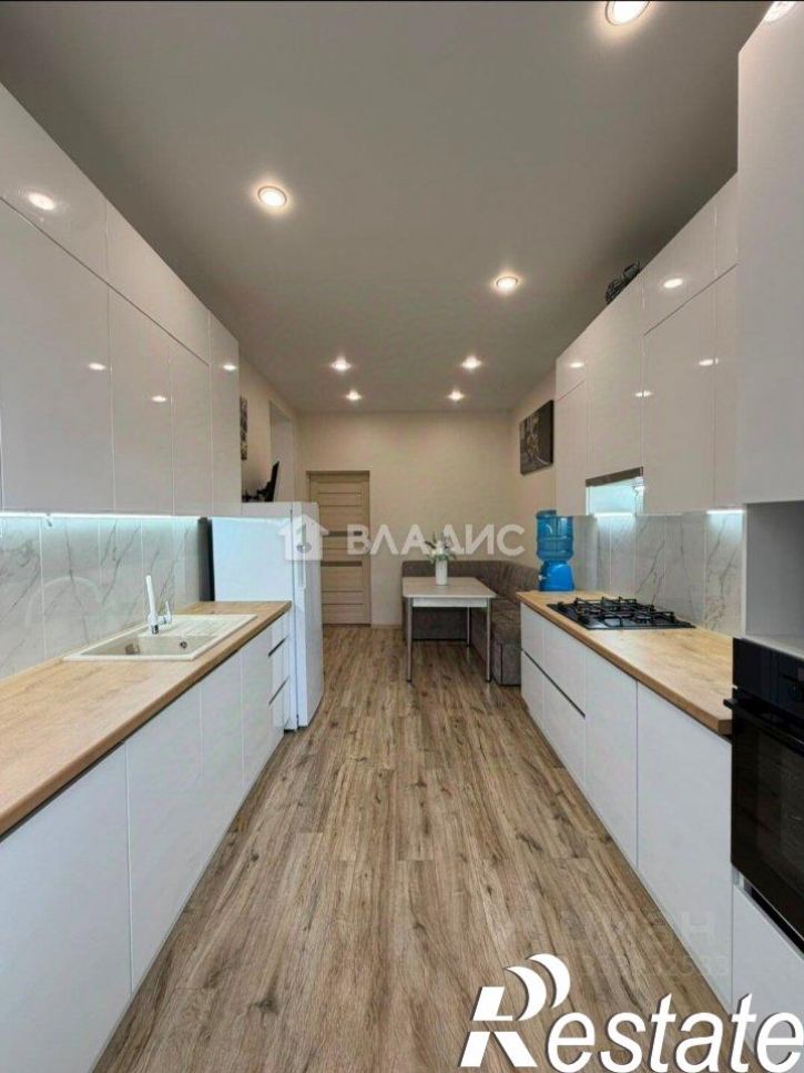 3-комн квартира улица Островского, 52,  д. 52