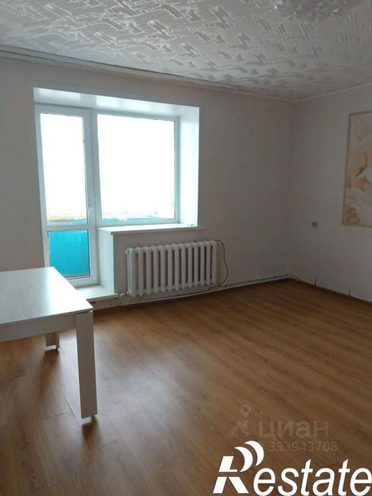 4-комн квартира улица Кирова, 41Б,  д. 41Б