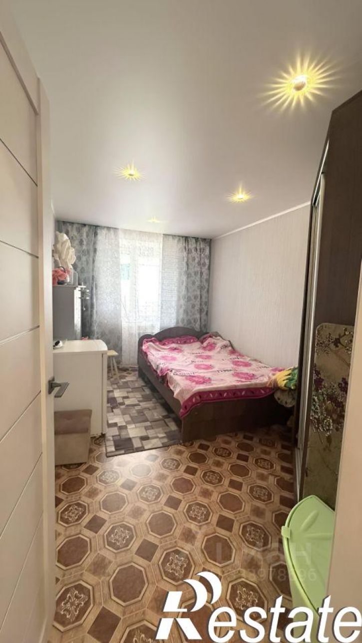 2-комн квартира улица Первостроителей, 2,  д. 2
