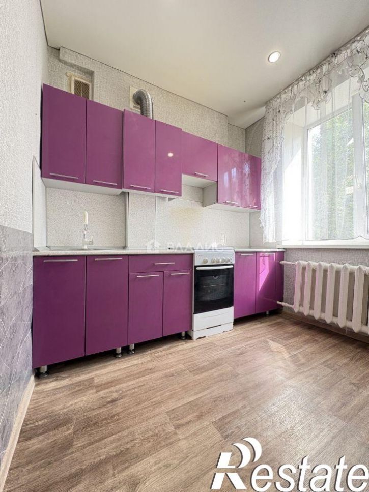2-комн квартира улица Островского, 76,  д. 76