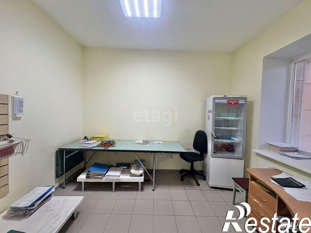 Купить офис, помещение под офис за 10 500 000 рублей на улица Комарова, 41