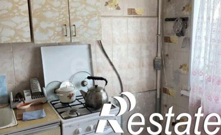 2-комн квартира Революционная улица, 8,  д. 8
