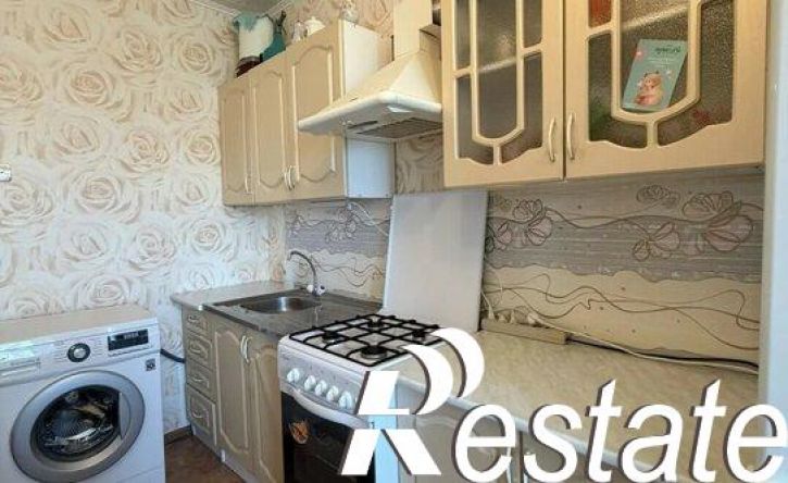 1-комн квартира улица Комарова, 43А,  д. 43А