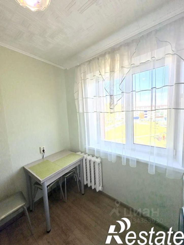 3-комн квартира улица Седова, 113/2,  д. 113/2