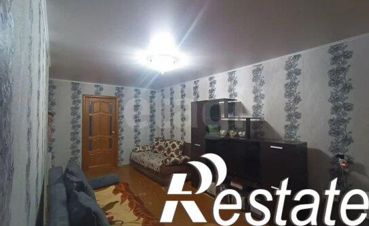 3-комн квартира улица Чкалова, 23,  д. 23