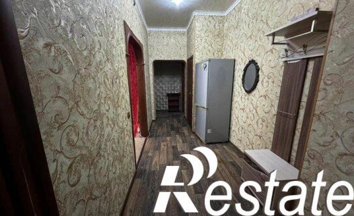 3-комн квартира улица Мира, 3,  д. 3