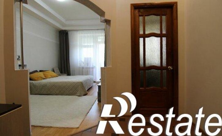 1-комн квартира улица Островского, 52,  д. 52
