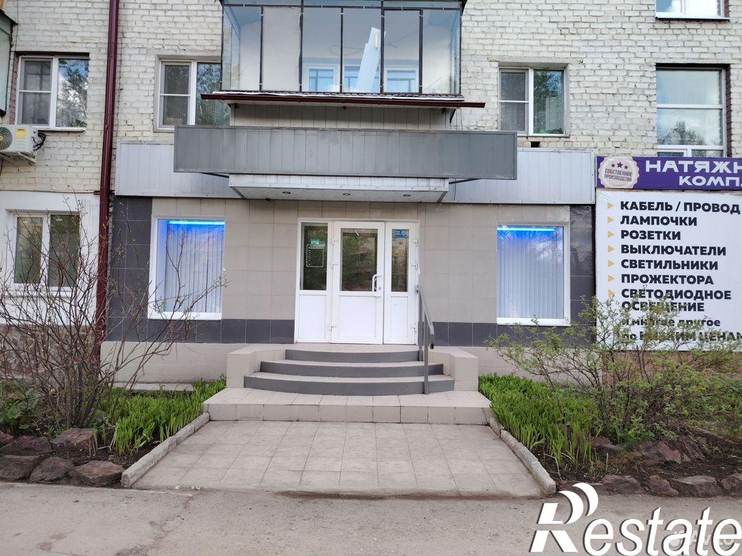 Купить торговое помещение за 4 000 000 рублей на проспект Горняков, 7