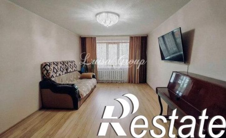 5-комн квартира улица Чапаева, 63,  д. 63