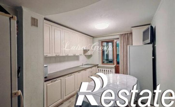 5-комн квартира улица Чапаева, 63,  д. 63