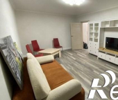 2-комн, 49кв м, этаж 1/5 улица Кирова, 56