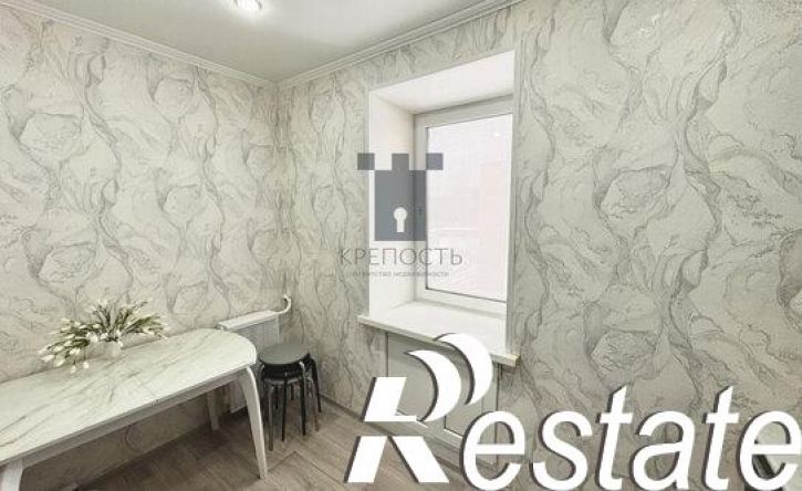 2-комн квартира улица Цюрупы, 3,  д. 3