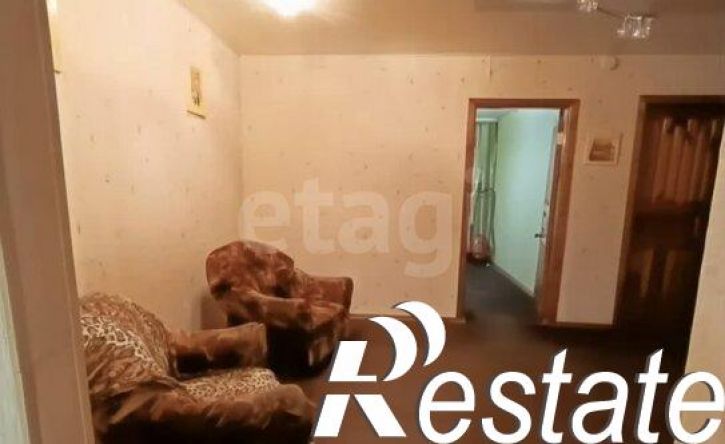 4-комн квартира улица Чкалова, 33,  д. 33