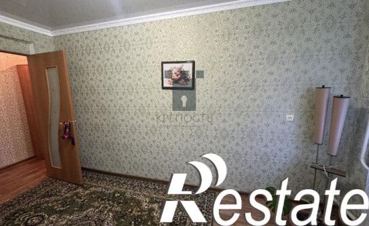 3-комн квартира улица Комарова, 5,  д. 5