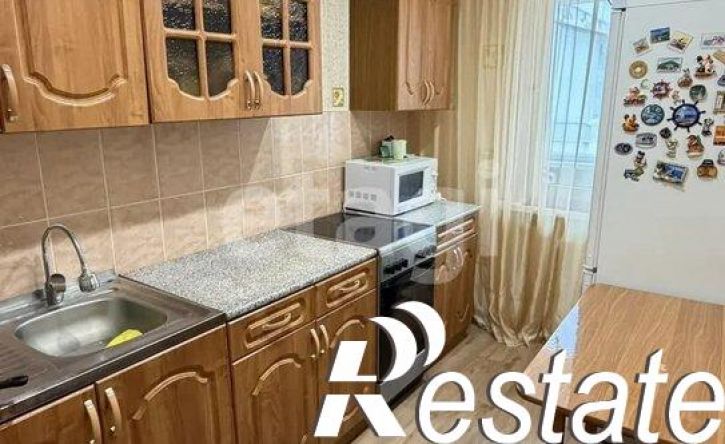 2-комн квартира улица Первых Строителей, 12,  д. 12