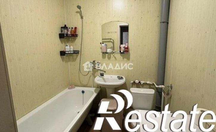 1-комн квартира улица Революционеров, 42,  д. 42