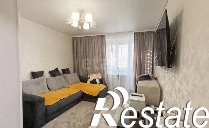 1-комн квартира улица Космонавтов, 10,  д. 10