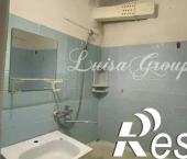 3-комн, 60кв м, этаж 4/5 улица Комарова, 2