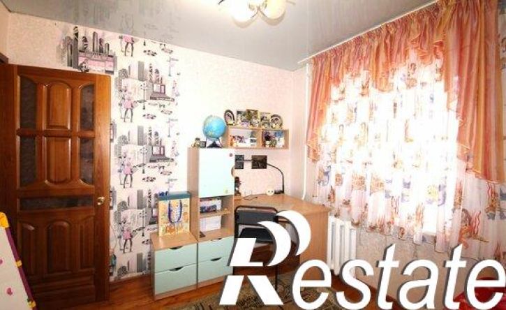 4-комн квартира улица Лесовода Морозова, 7,  д. 7